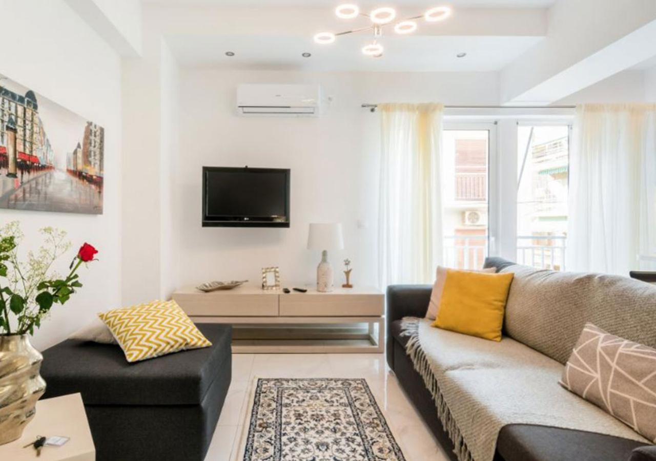 Socrates By Heloni Apartments Atenas Exterior foto
